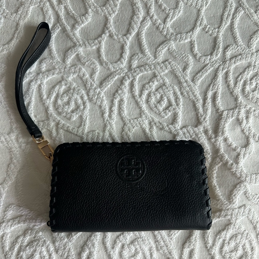 Tory Burch wallet